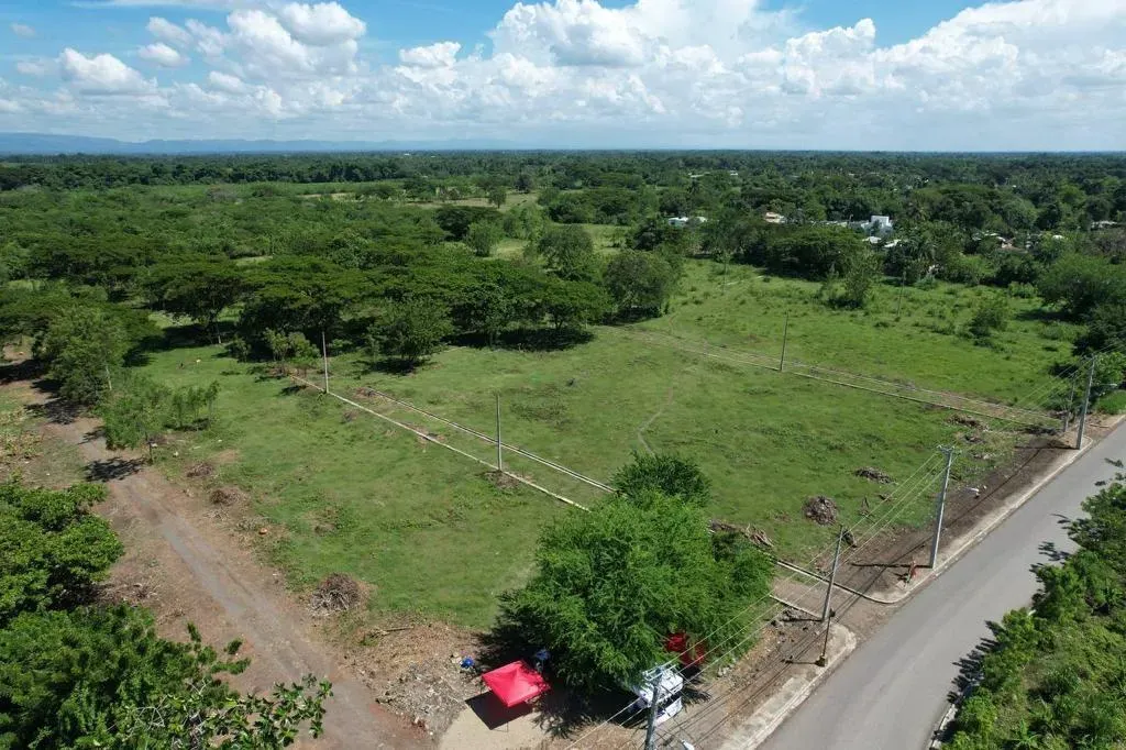 Solares en La Vega