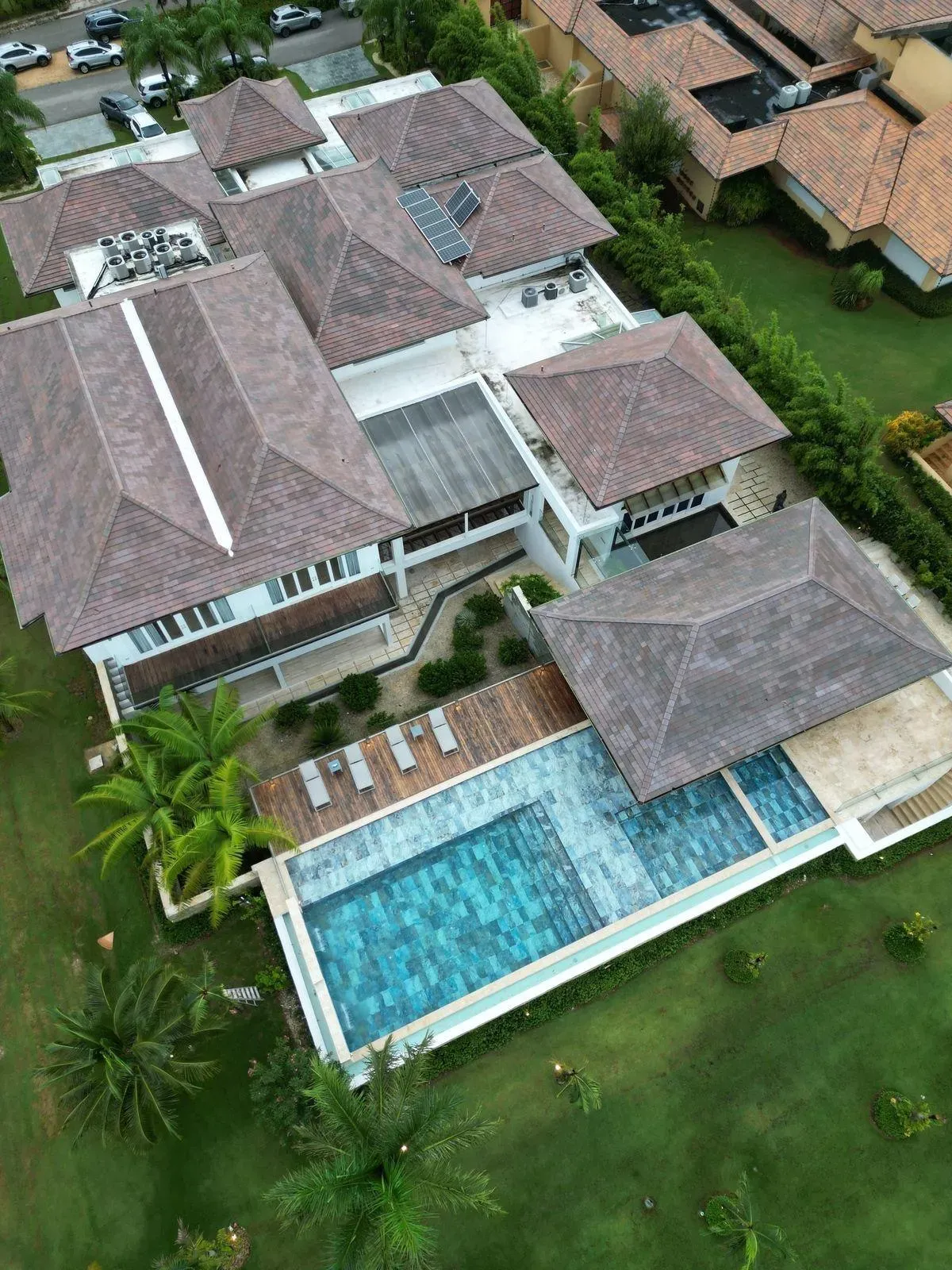 Vista de drone de la Villa en Casa de campo, La Romana